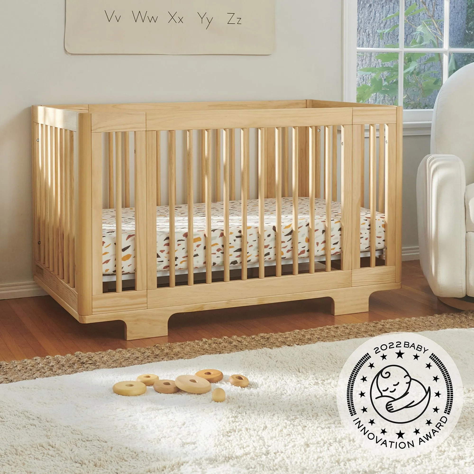 BABYLETTO Yuzu 8-in-1 Convertible Crib with All-Stages Conversion Kits