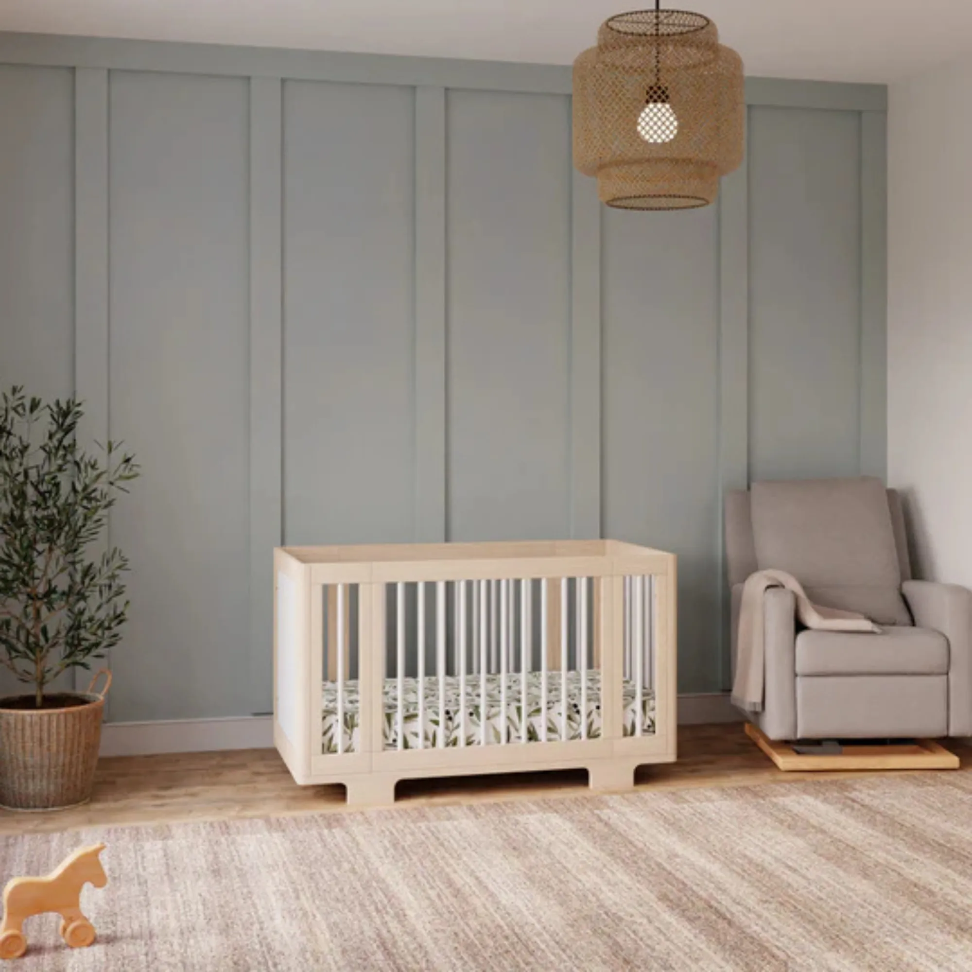 BABYLETTO Yuzu 8-in-1 Convertible Crib with All-Stages Conversion Kits