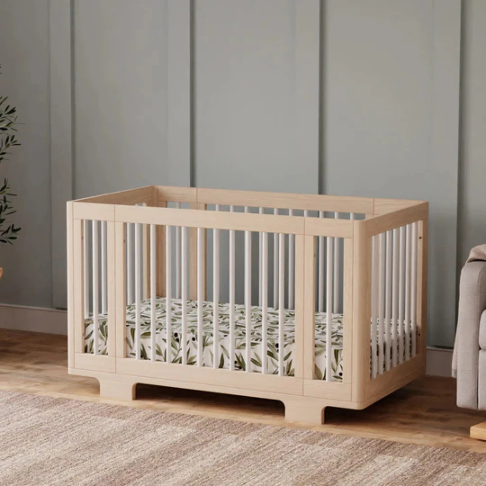 BABYLETTO Yuzu 8-in-1 Convertible Crib with All-Stages Conversion Kits