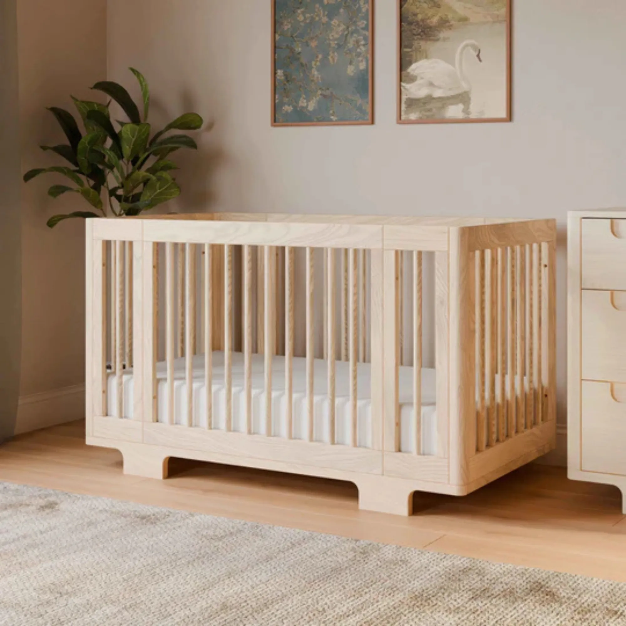 BABYLETTO Yuzu 8-in-1 Convertible Crib with All-Stages Conversion Kits