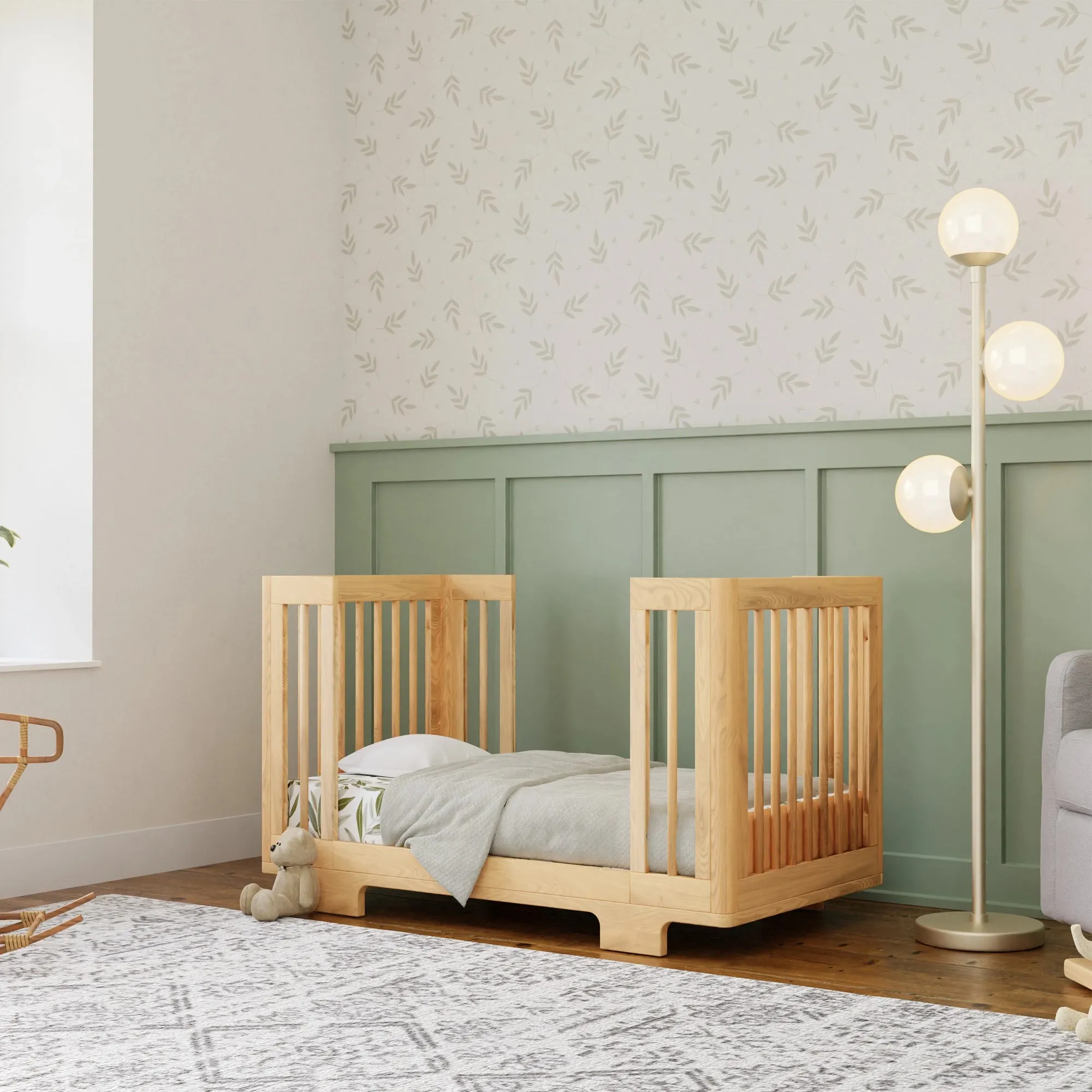 BABYLETTO Yuzu 8-in-1 Convertible Crib with All-Stages Conversion Kits
