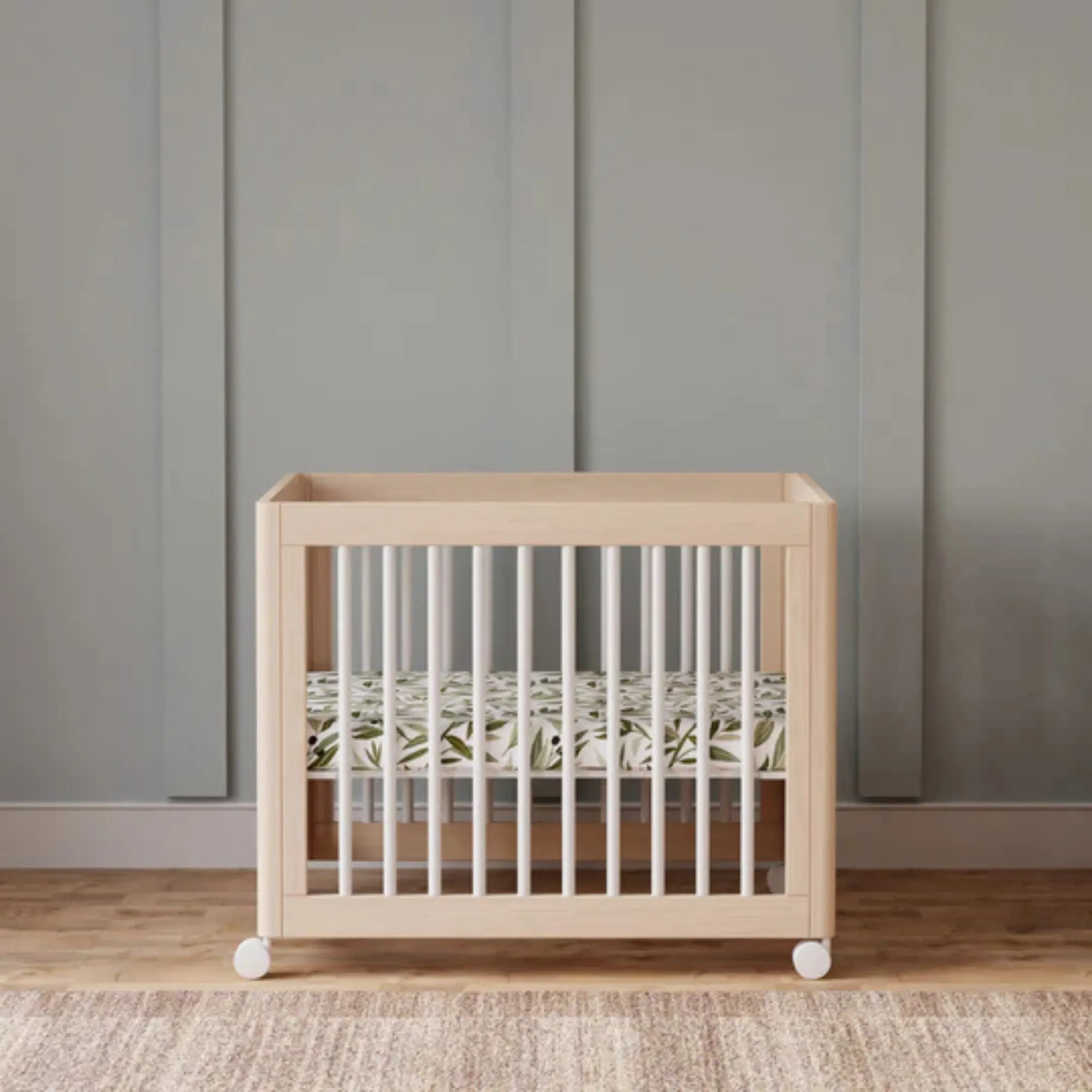 BABYLETTO Yuzu 8-in-1 Convertible Crib with All-Stages Conversion Kits