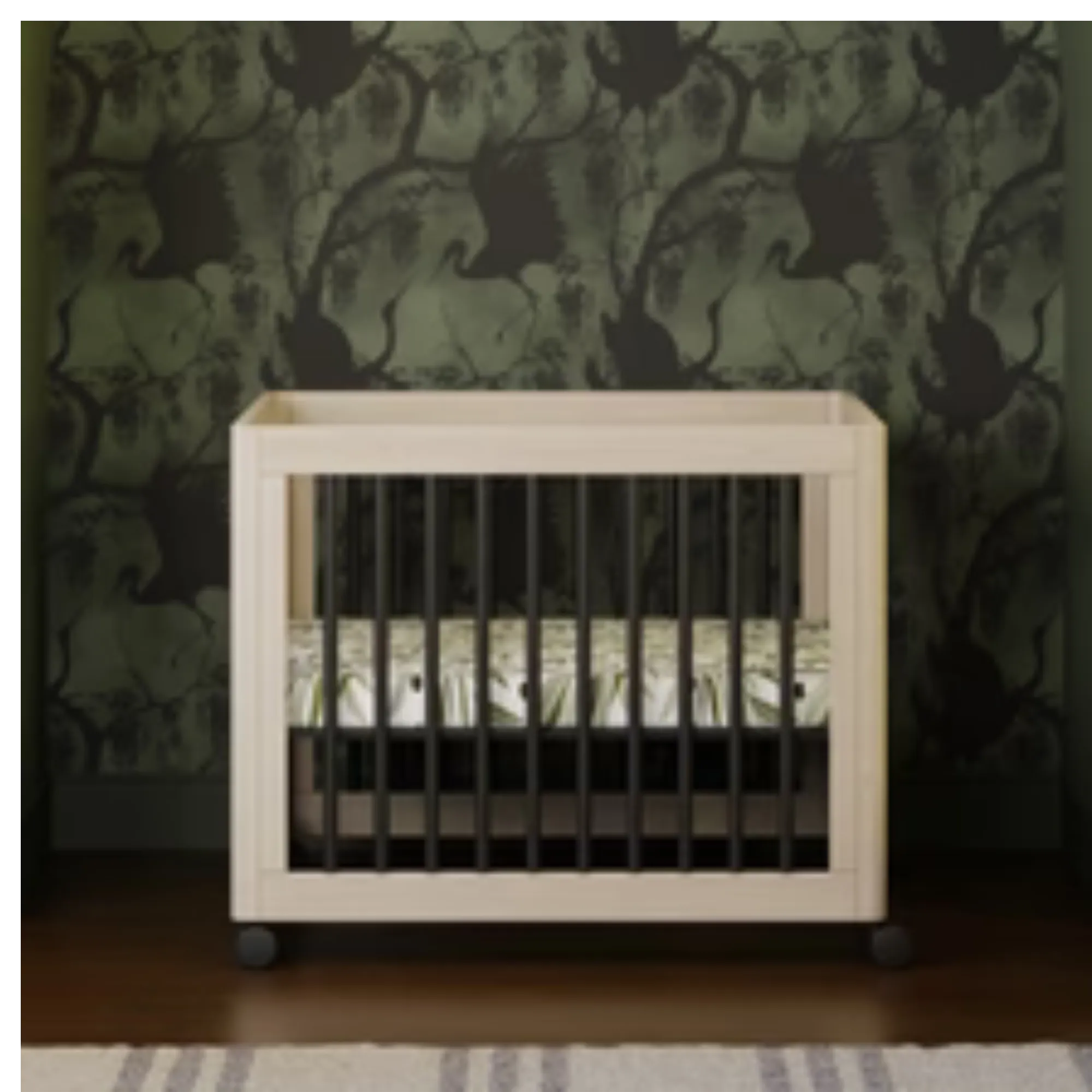 BABYLETTO Yuzu 8-in-1 Convertible Crib with All-Stages Conversion Kits
