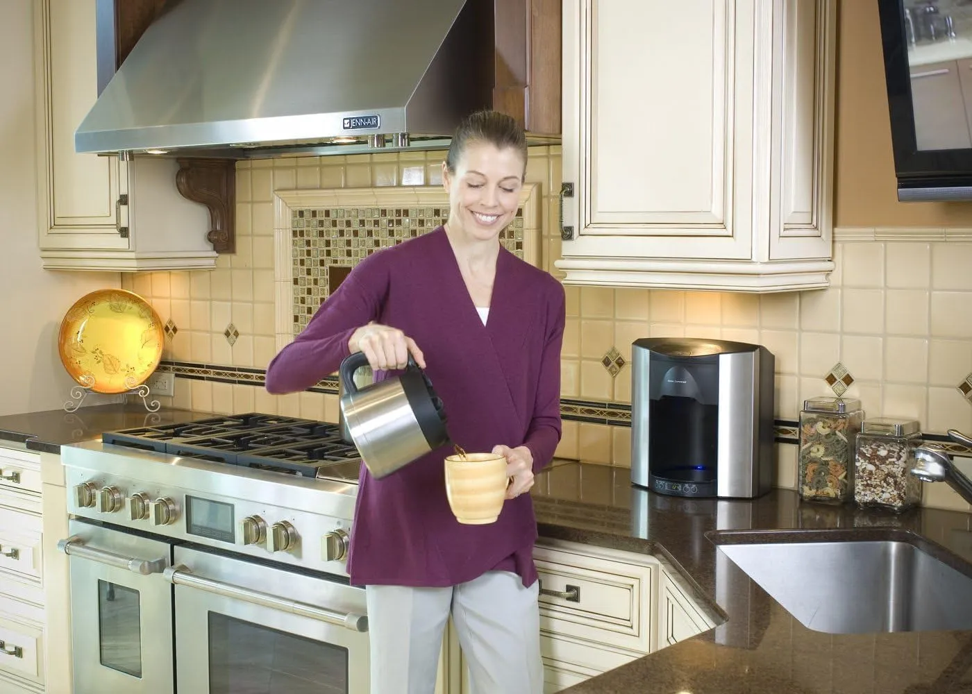 BEC-110 Countertop Automatic Water Filling Coffee System