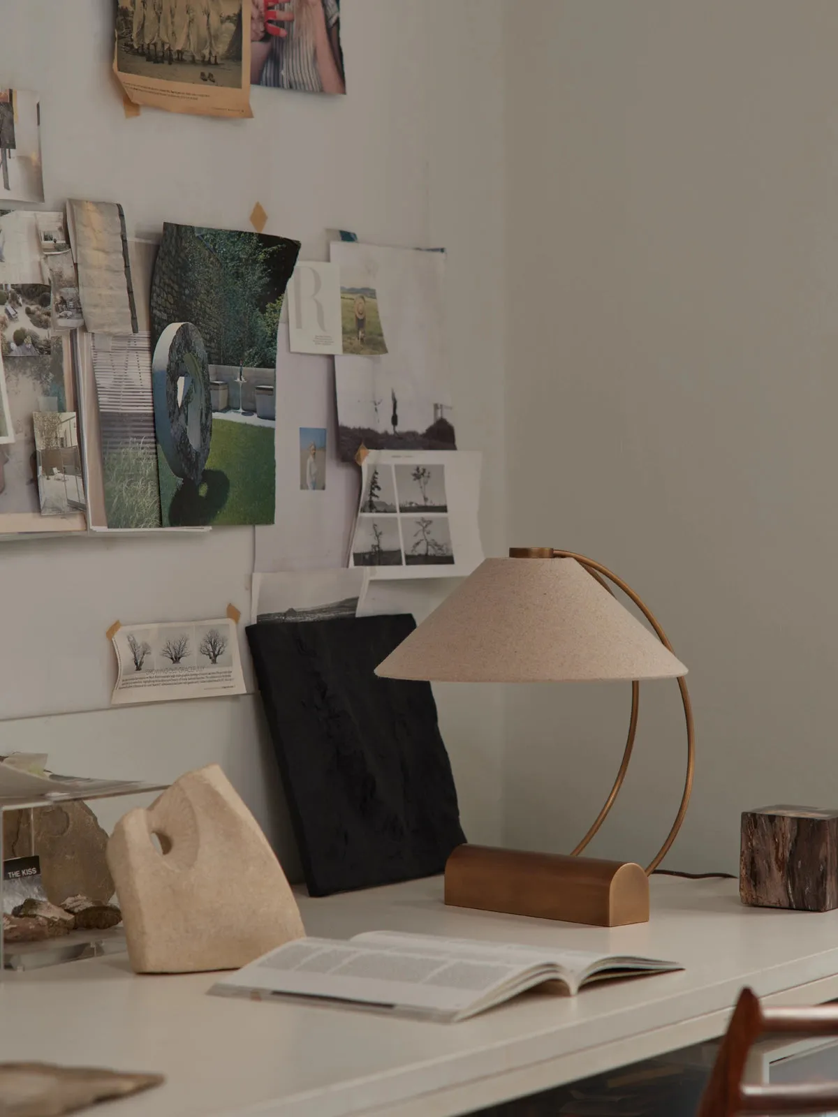 Deska - aged brass and linen task lamp