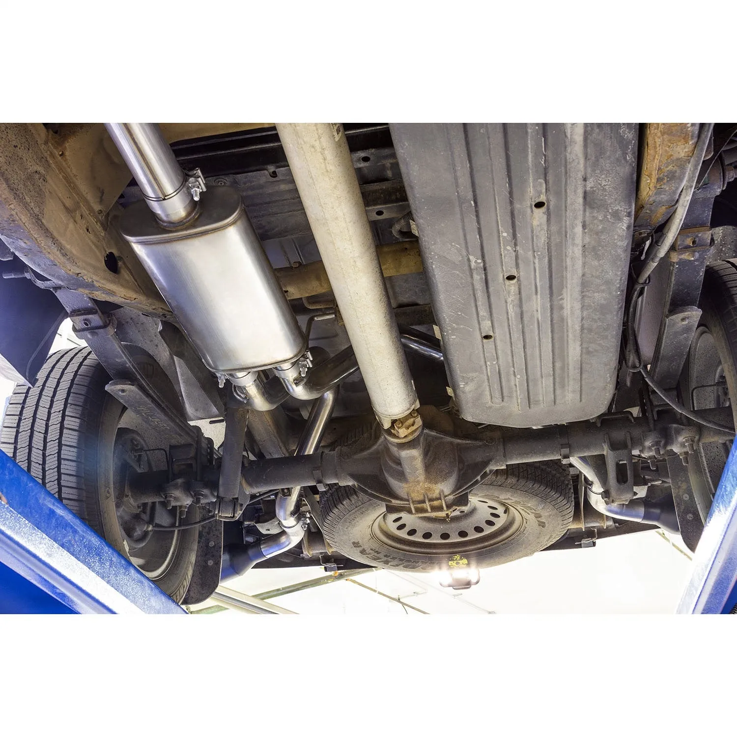 Flowmaster FlowFX Cat-Back Exhaust Kit 09-13 GM Pickup 1500 5.3L