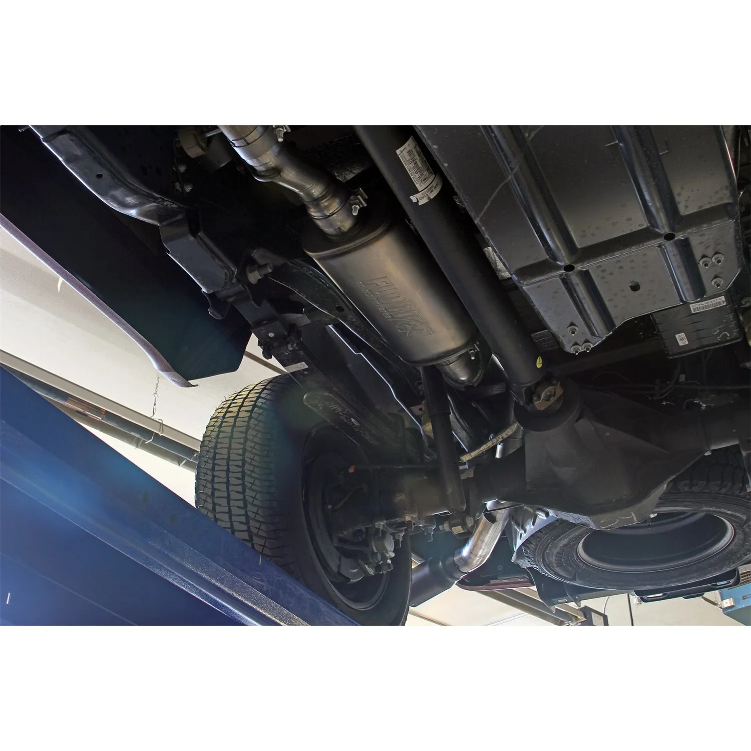 Flowmaster FlowFX Cat-Back Exhaust System - 3.5 in Diameter - Single Side Exit - 5 in Black Ceramic Tip - Stainless - Ford Fullsize Truck 2017-21