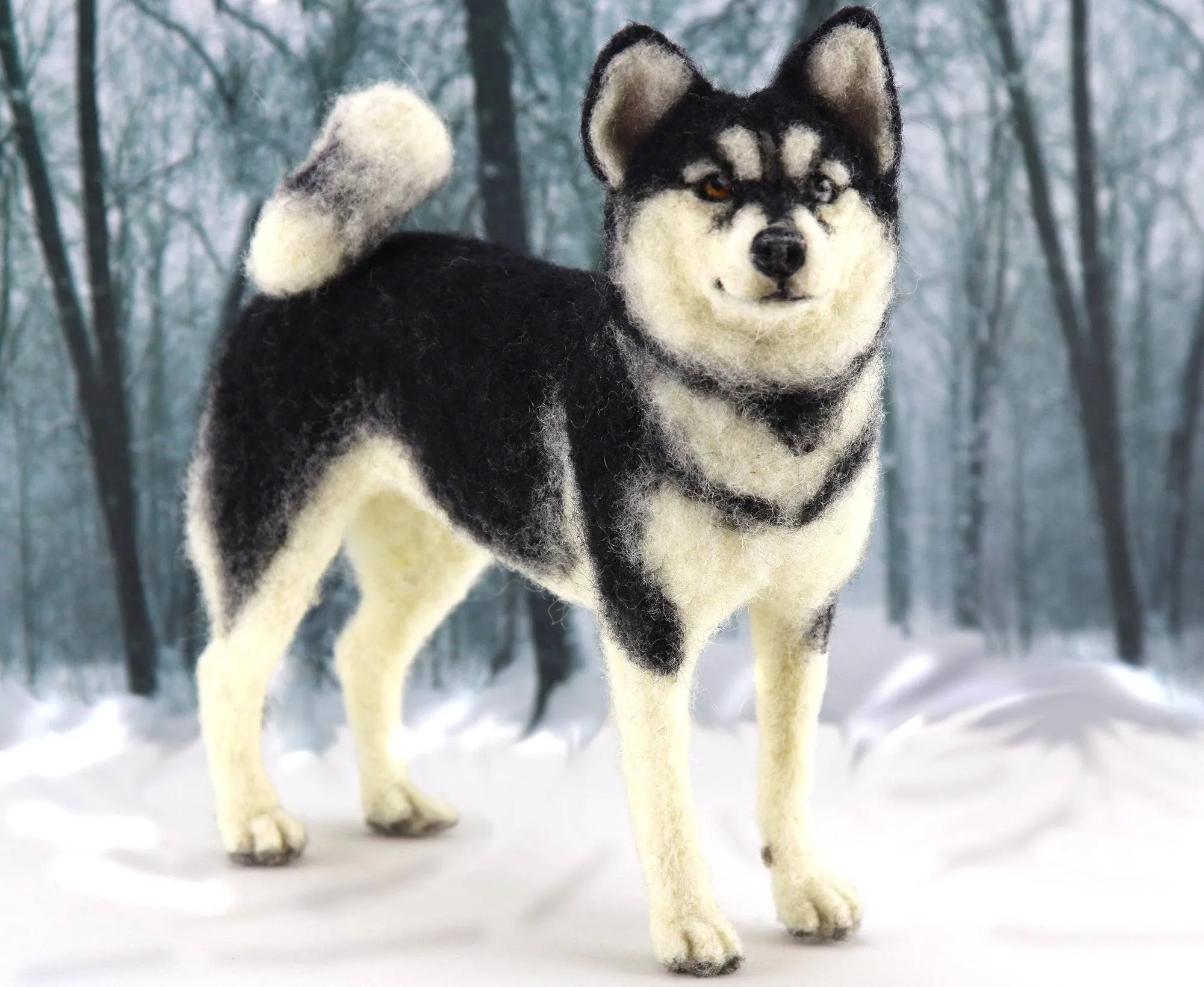 Hunter The Husky  | Needle Felting Kit