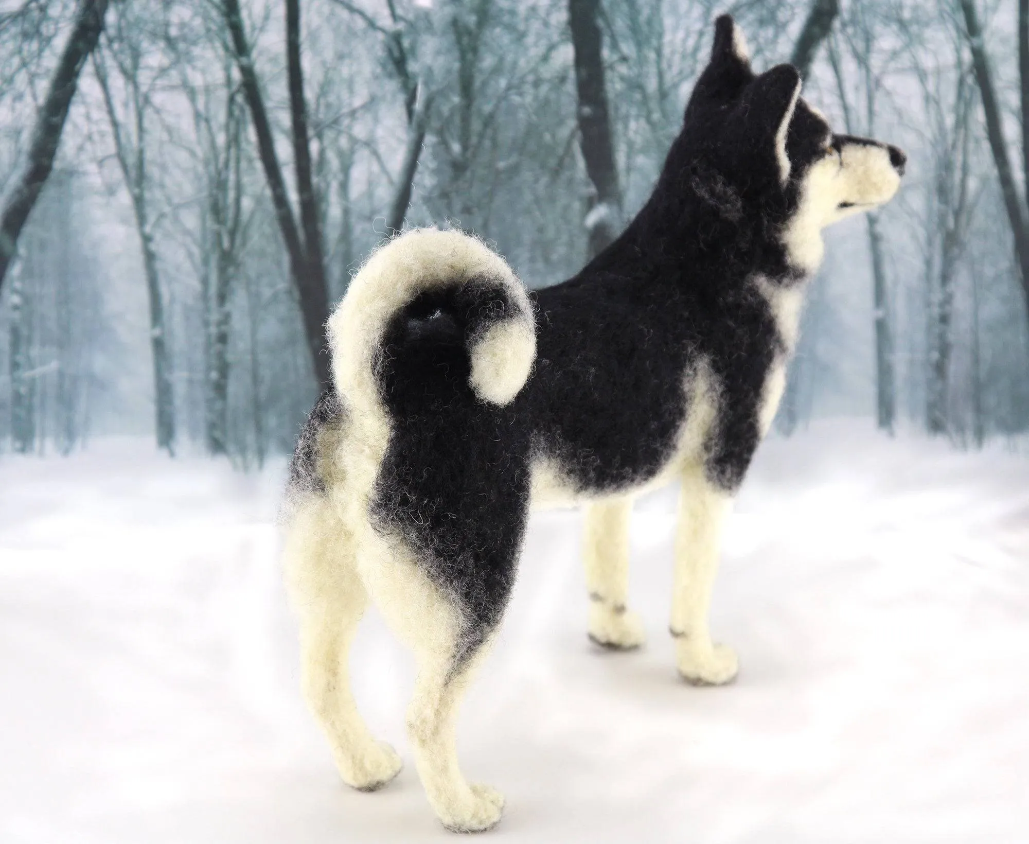 Hunter The Husky  | Needle Felting Kit