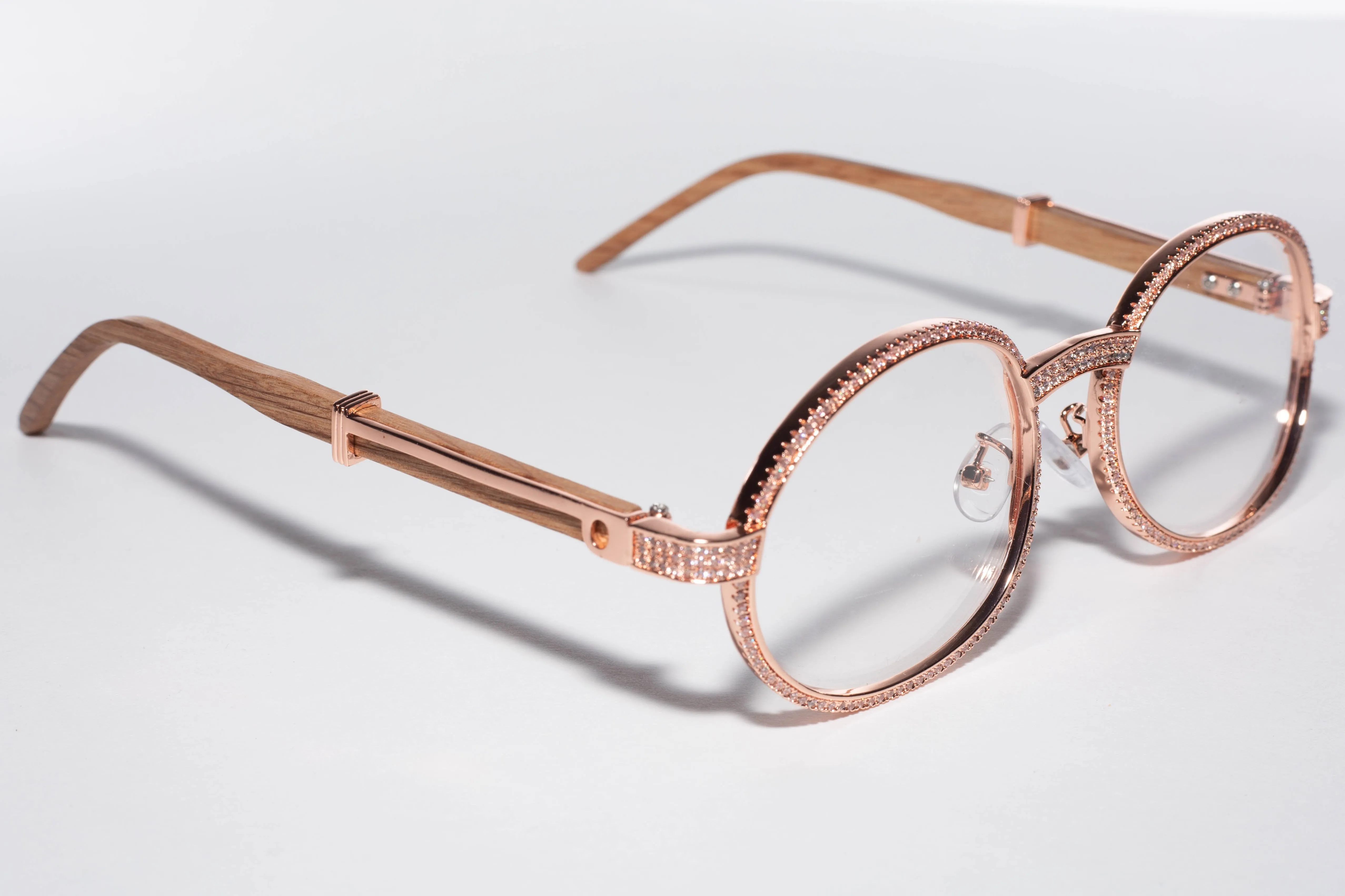 PAVE SET GLASSEES