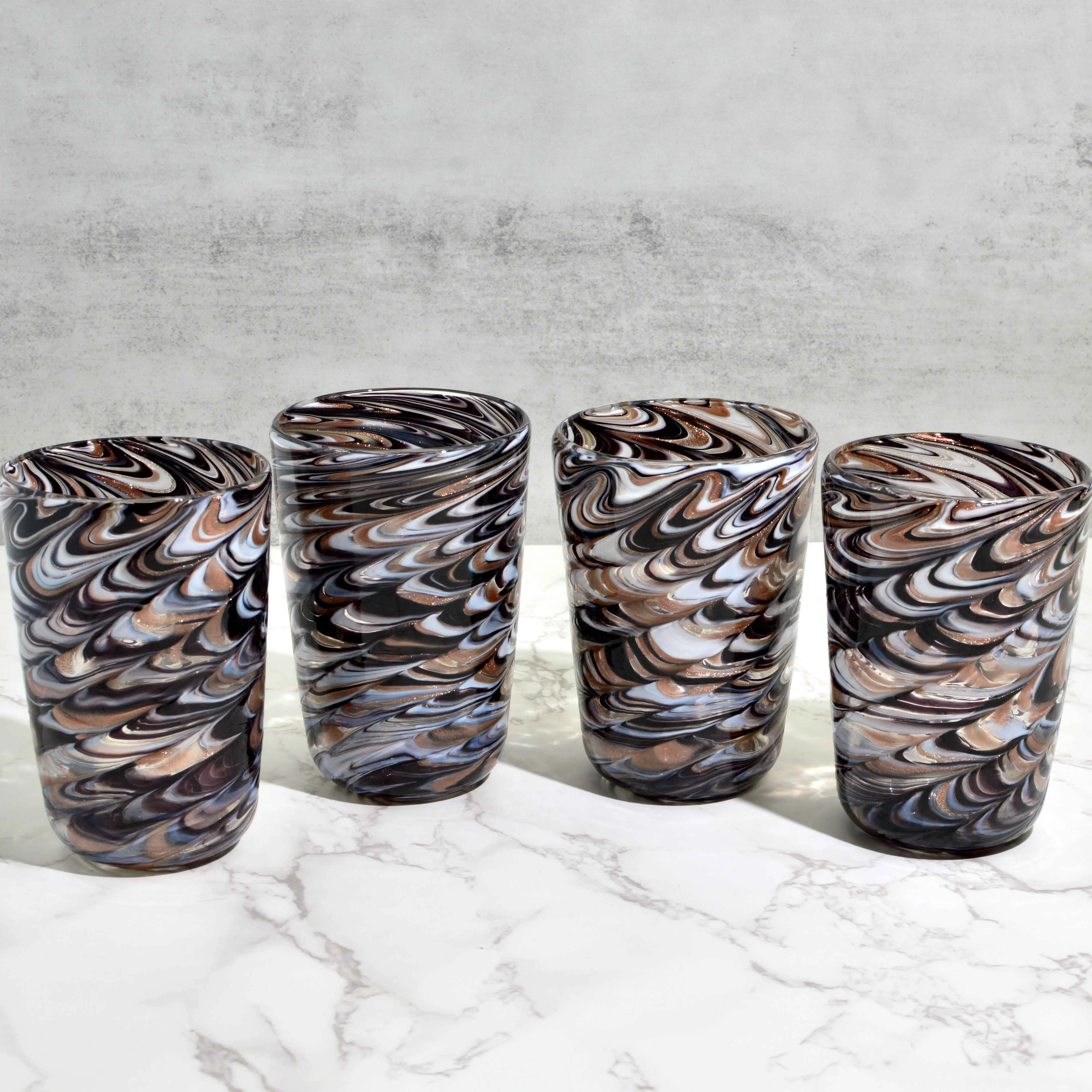 Pavone Murano Glass Tumbler, Black and Avventurina Marbled Glass
