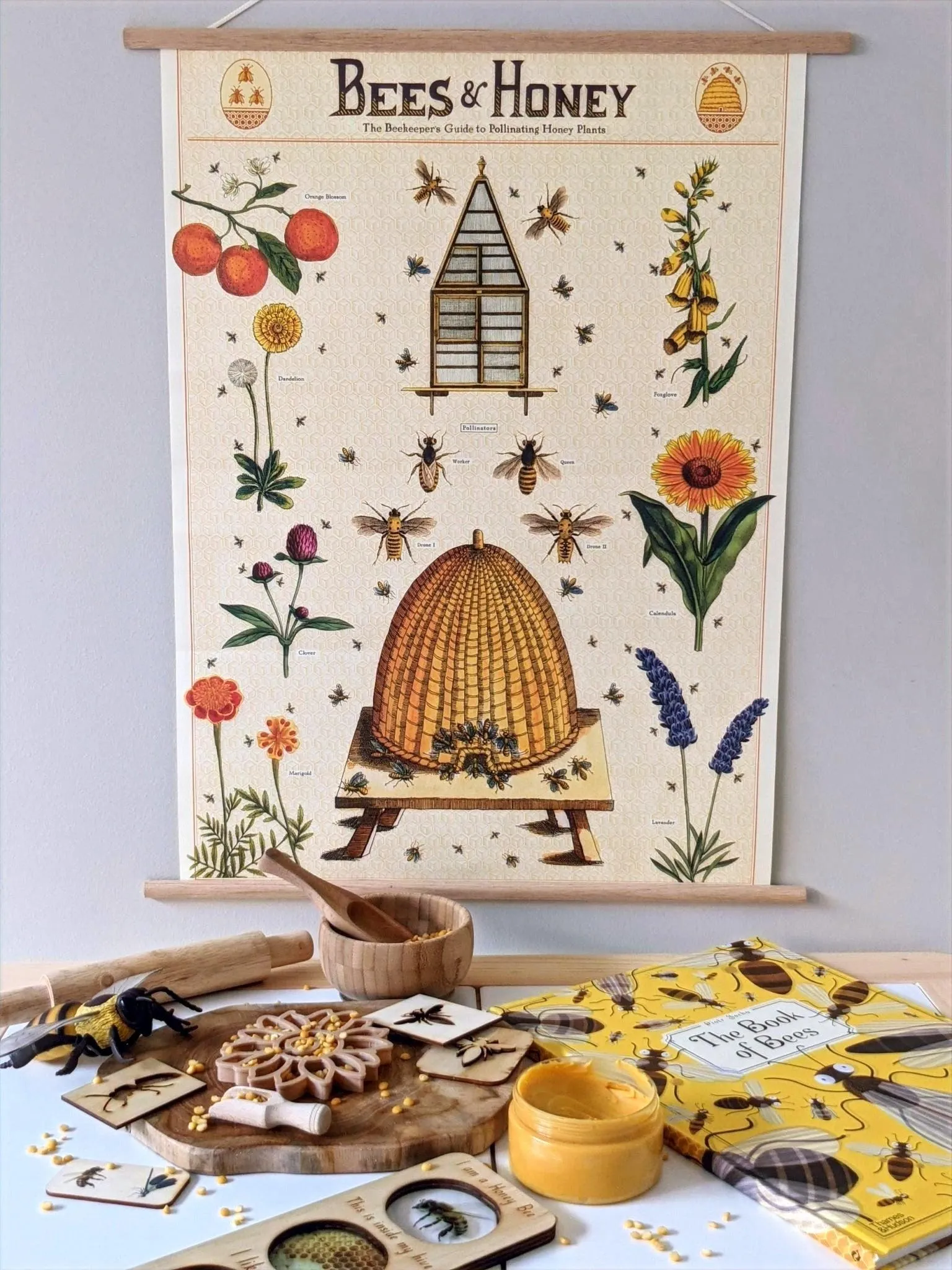 Playroom Poster – Bees & Honey