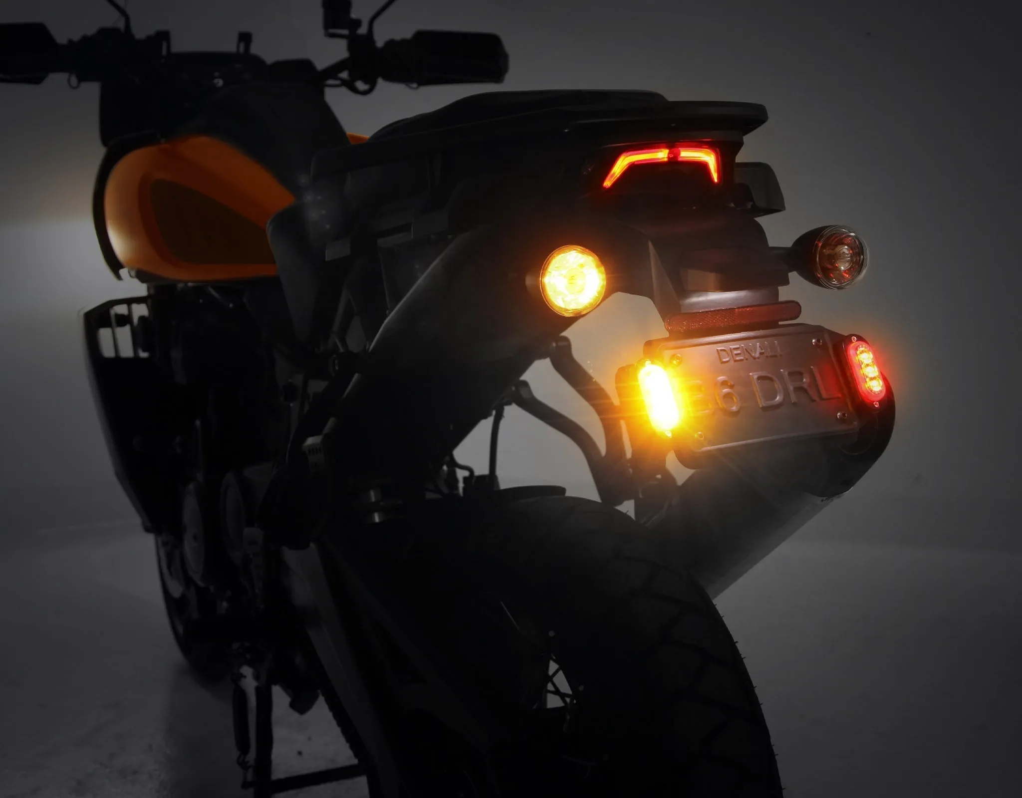 Plug-&-Play Rear T3 Turn Signal License Plate Kit for Harley-Davidson Pan America 1250