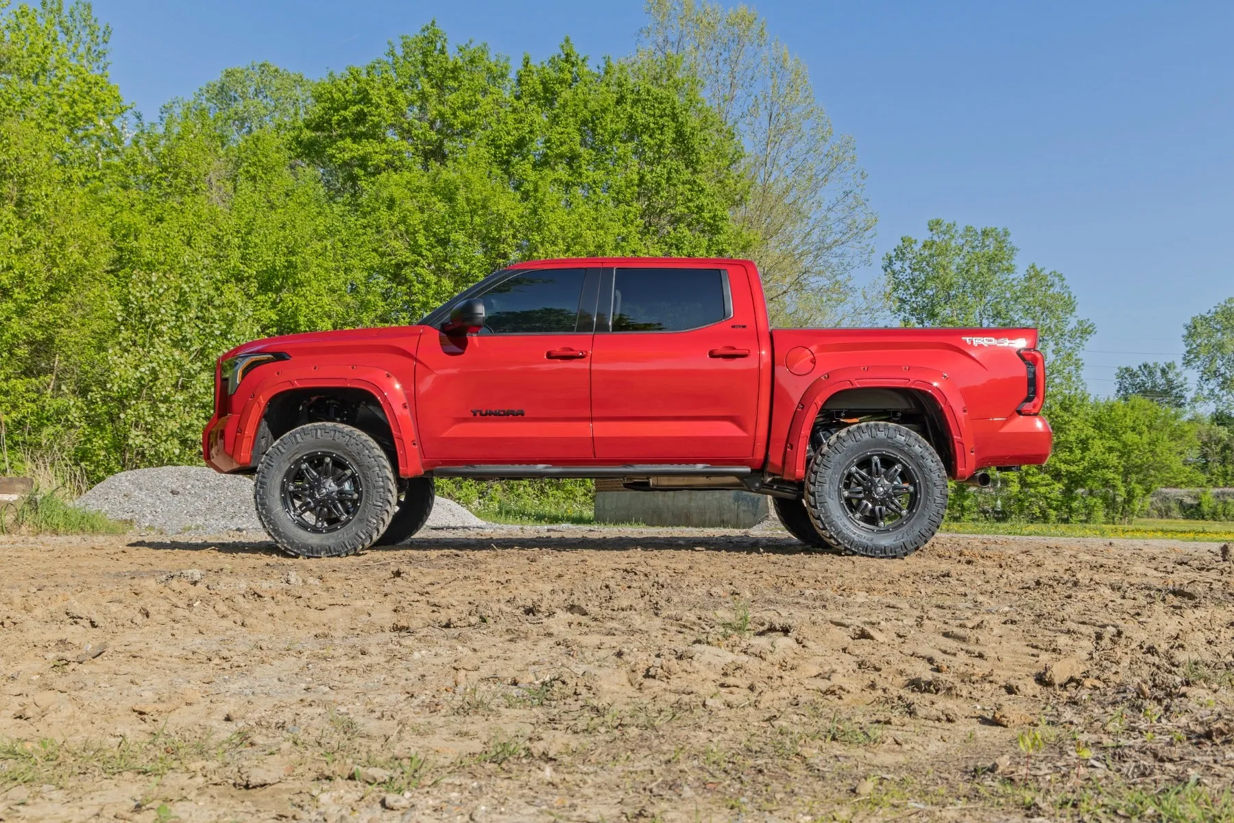 Rough Country 6" Lift Kit | 2022-2025 Toyota Tundra