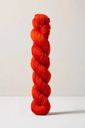 Urth Yarns 16 Fingering | O 10